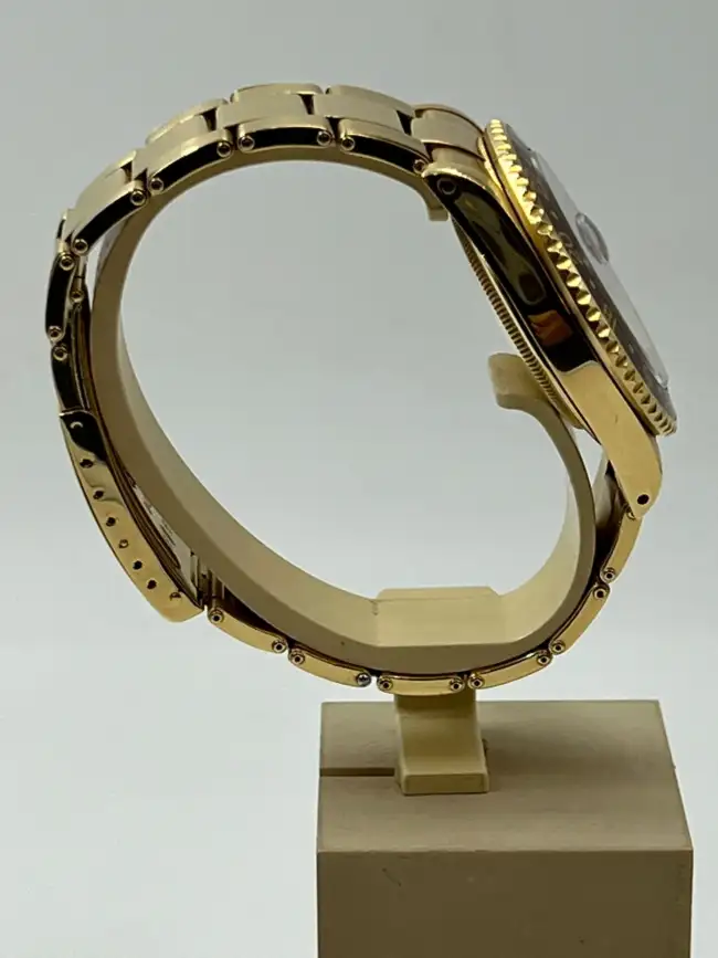 GMT 16718 - immagine 2